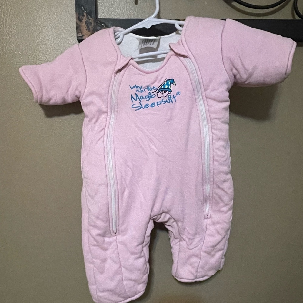 ❌SOLD❌Merlin's Magic Baby Sleepsuit 3-6 mos small